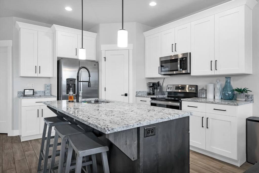 Вилла St George, Private Hot Tub/Patio, New Community Вашингтон Экстерьер фото